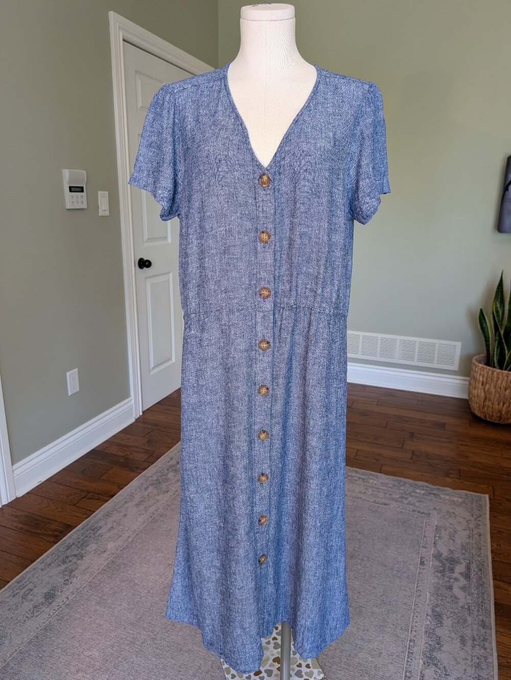 Old Navy Chambray Blue Linen Blend Button Front Midi Dress Large